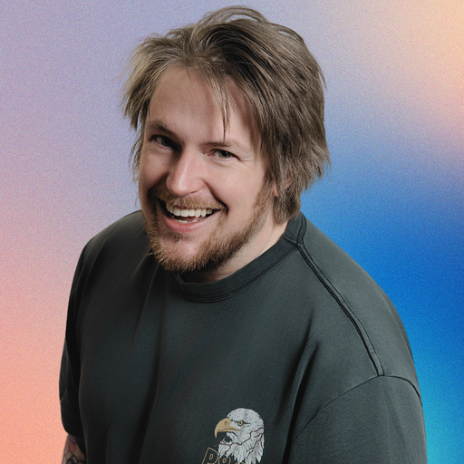 Adam Libonatti-Roche headshot